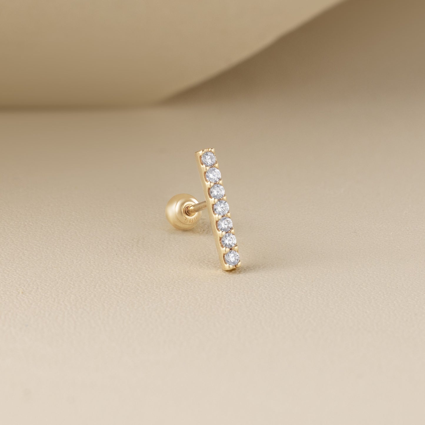 Solid Gold 14K - Barre Verticale Earrings